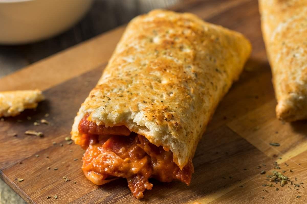 How long to cook a Hot Pocket – perfectly cooked Hot Pocket with crispy crust and melted filling.